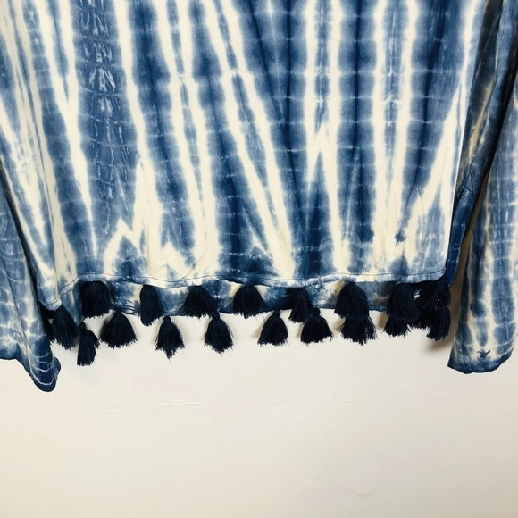 Jachs Girlfriend Women’s Small Tie-dye Long Sleeve Tassel Hem Top - Picture 8 of 9